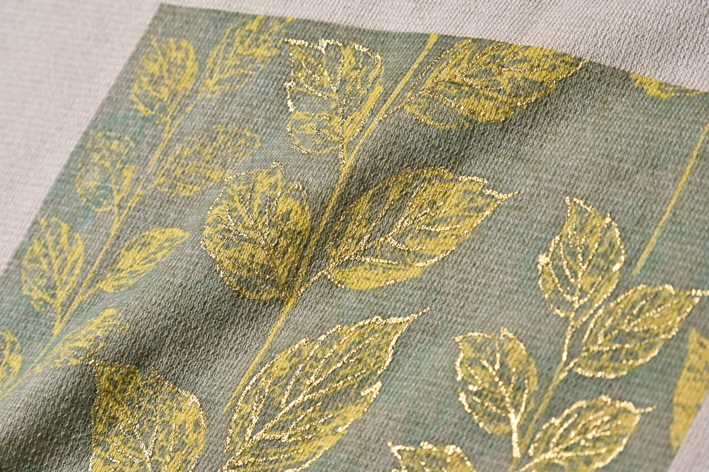 京友禅金彩Tシャツ(Bright Future -若葉-)