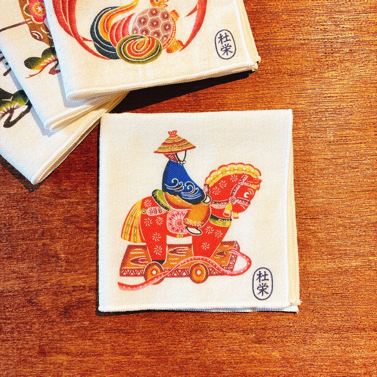 ウマハラセー玩具図(琉球紅型ハンカチ)