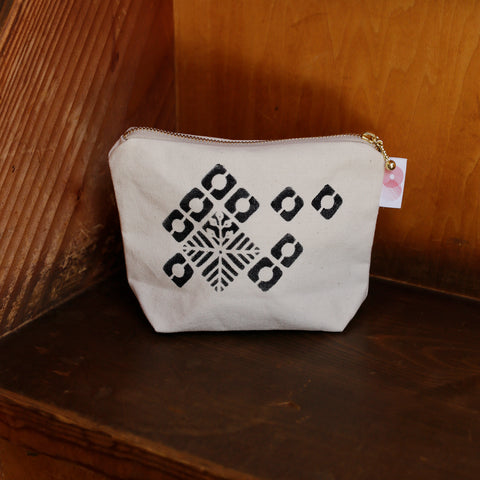 会津型トラベルポーチ