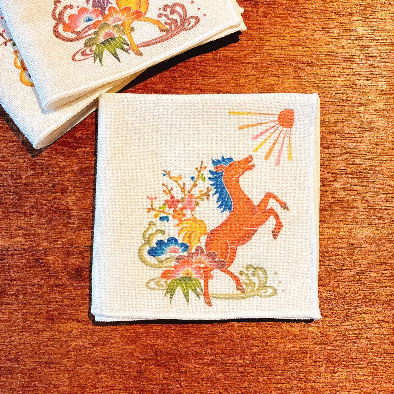 昇り馬（琉球紅型ハンカチ）